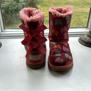 Used Condition Ugg Bailey Bow Girl Size 12